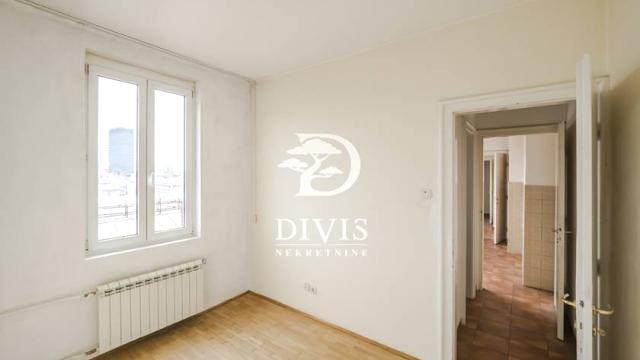 Stan, četvorosoban, Izdavanje, 160m2, Terazije