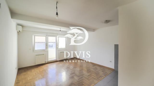 Stan, Dvosoban, Prodaja, 43m2, Budimska