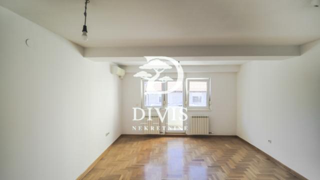 Stan, Dvosoban, Prodaja, 43m2, Budimska