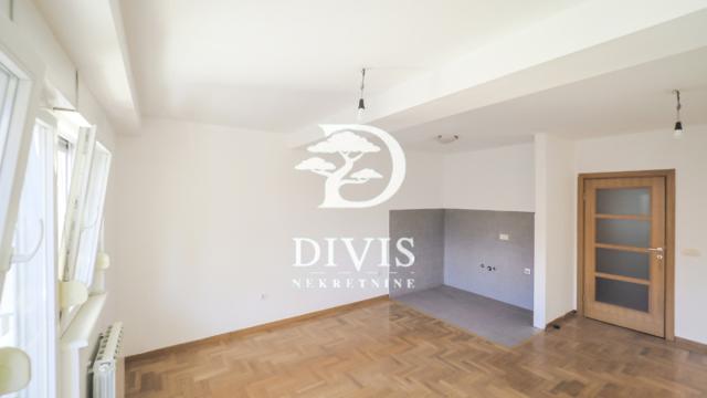 Stan, Dvosoban, Prodaja, 43m2, Budimska