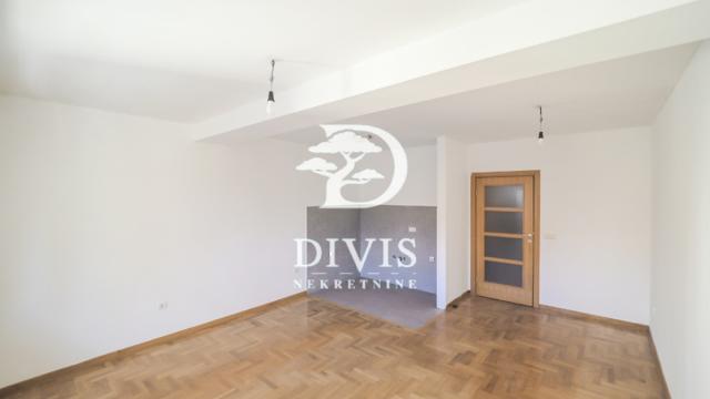 Stan, Dvosoban, Prodaja, 43m2, Budimska
