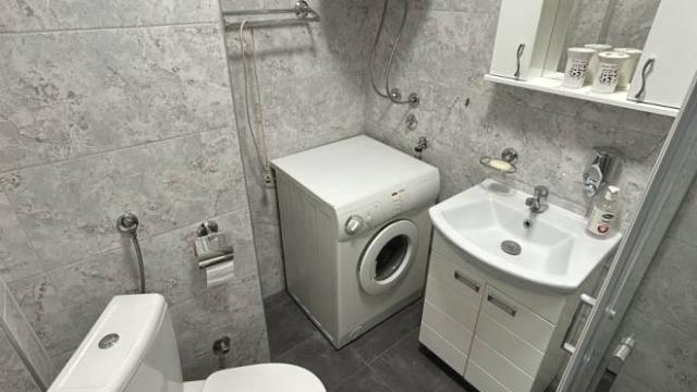 Stan, Jednoiposoban, Izdavanje, 38m2, Sarajevska