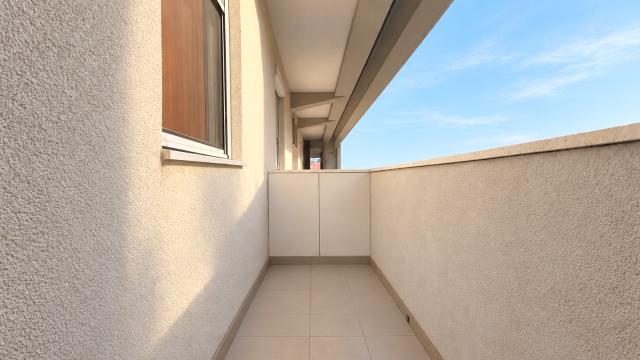 Stan, Dvoiposoban, Prodaja, 55m2, Živorada Đukića