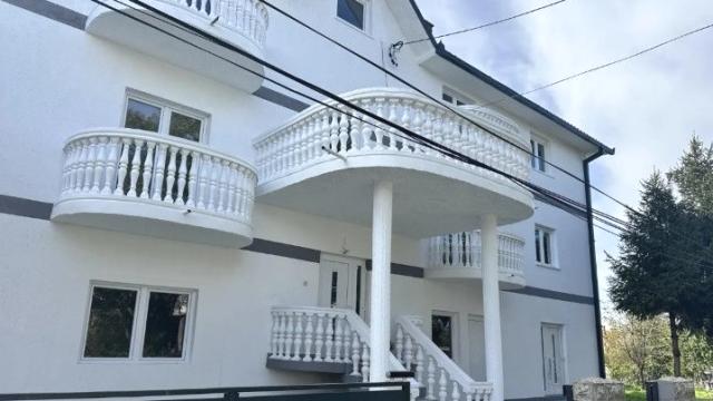 Kuća, Petosoban i veći, Prodaja, 850m2, Beli potok, Voždovac, Vase Čarapića