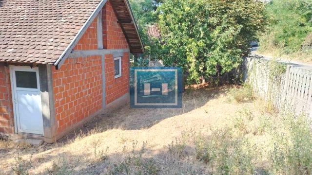 Kuća, Dvosoban, Prodaja, 77m2, Plana, Okolno mesto, Paraćin