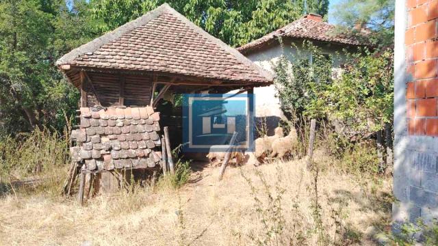 Kuća, Dvosoban, Prodaja, 77m2, Plana, Okolno mesto, Paraćin